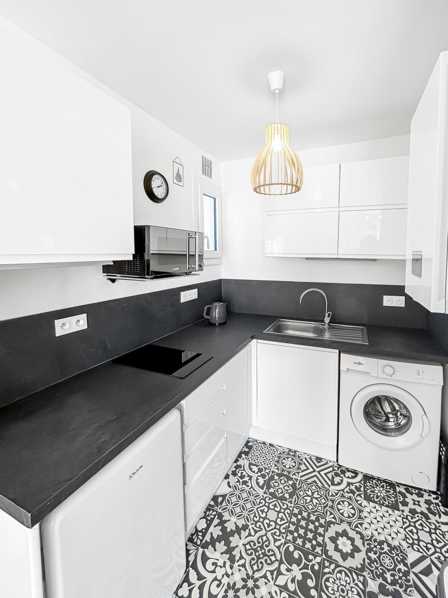 Appartement Lumineux, Wi-Fi Et Parking Prive Niort Exterior photo